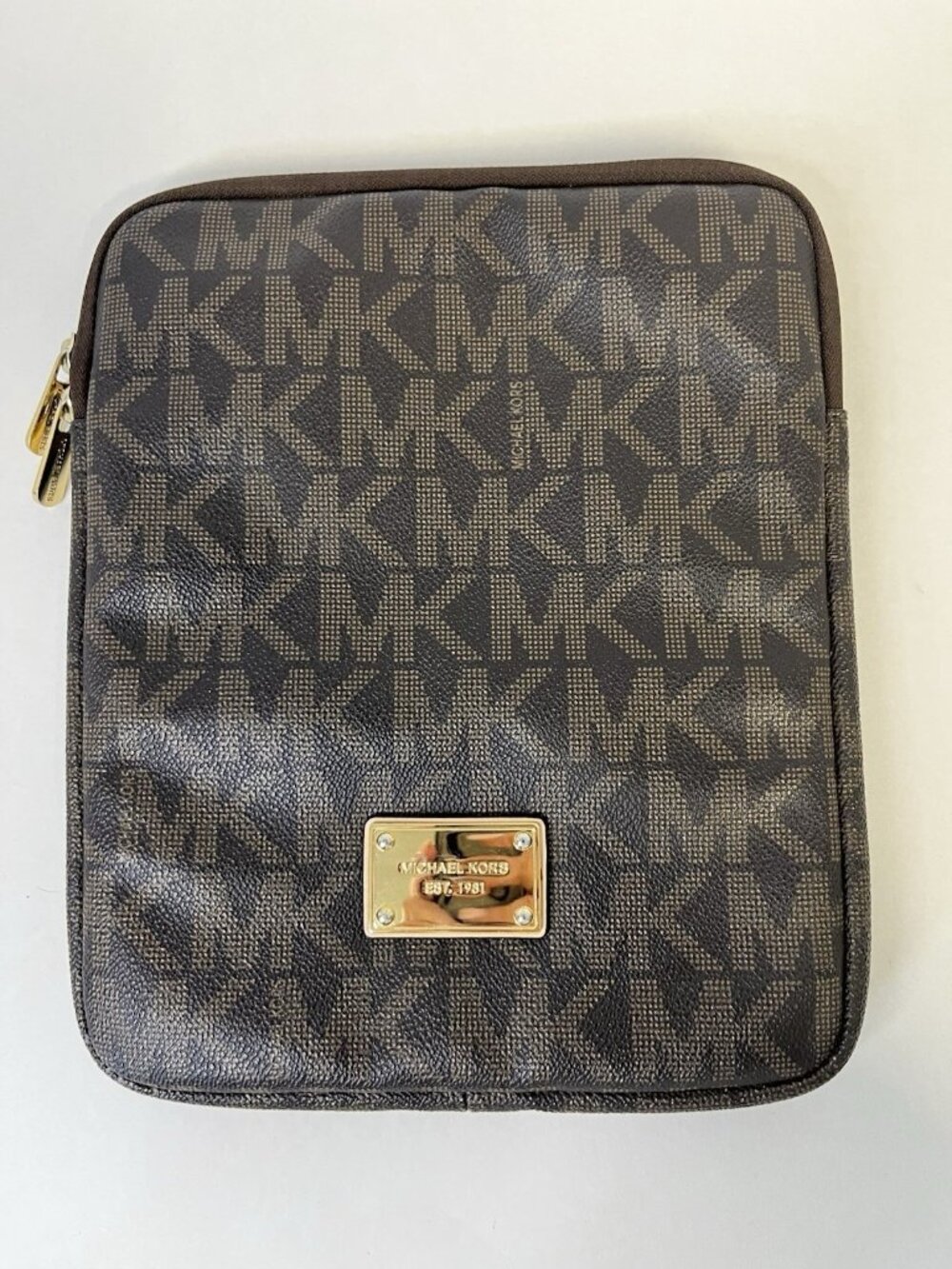Michael Kors Brown Logo Print iPad Case Zip Around Fits Aprox 7 X 9 in Beautiful